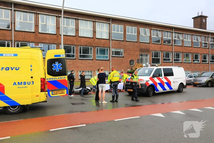 Scooterrijder ernstig gewond na ongeval