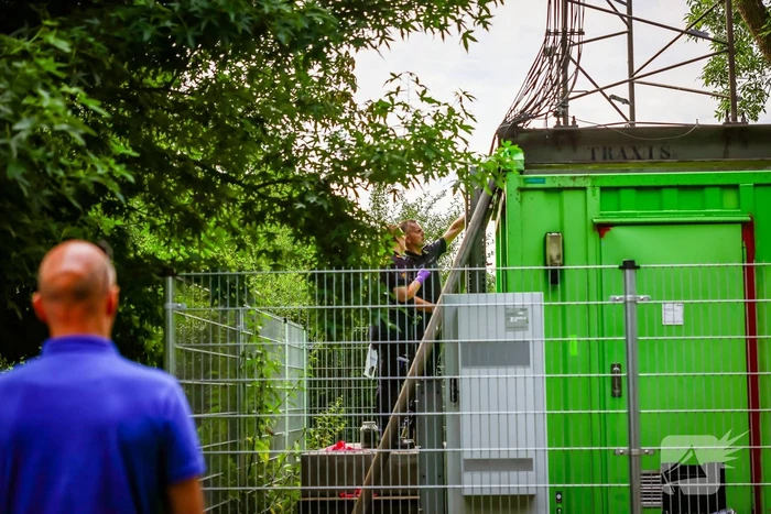 Onderzoek naar brand bij zendmast