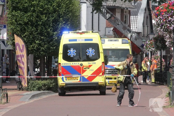 Straat afgezet voor verward persoon