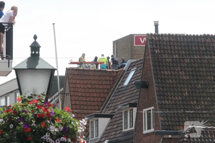 Straat afgezet voor verward persoon