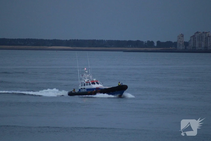 Hulpdiensten ingezet voor zwemmer