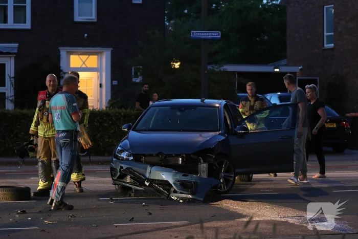 Gewonden bij frontale botsing auto's
