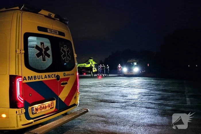 Traumahelikopter landt voor reanimatie in duingebied