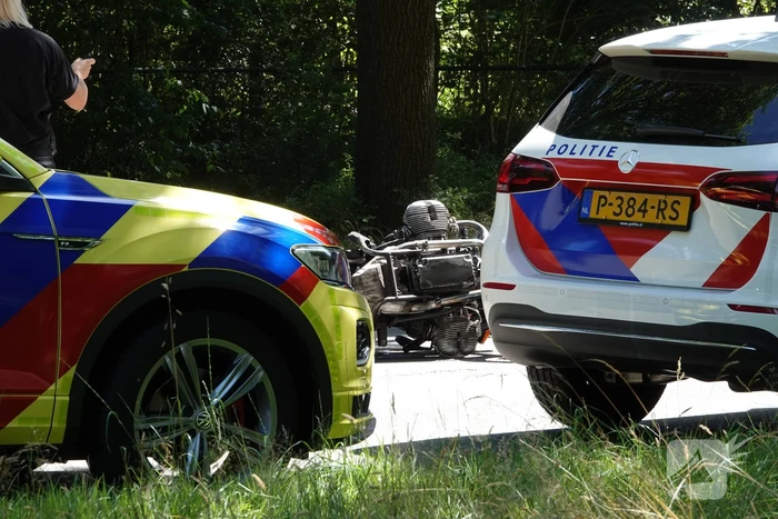 Motorrijder ernstig gewond bij verkeersongeval met auto