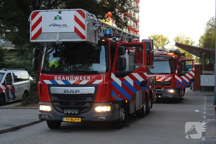 Magnetron zorgt voor brand in flat