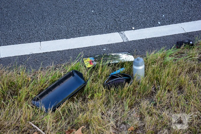 Wielrenner zwaargewond bij verkeersongeval, voertuig doorgereden