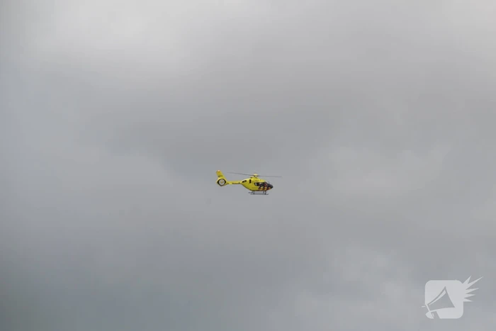 Scooterrijder ernstig gewond bij botsing met auto