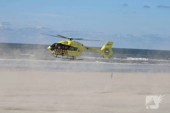 Hulpdiensten massaal ingezet voor drenkeling in Noordzee