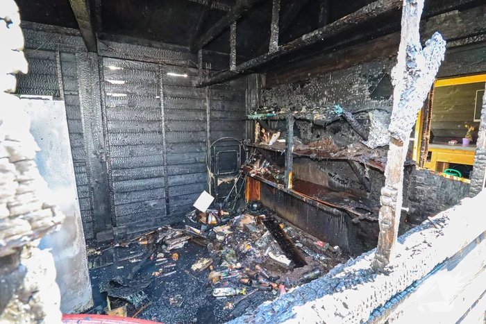 Schuur verwoest door uitslaande brand