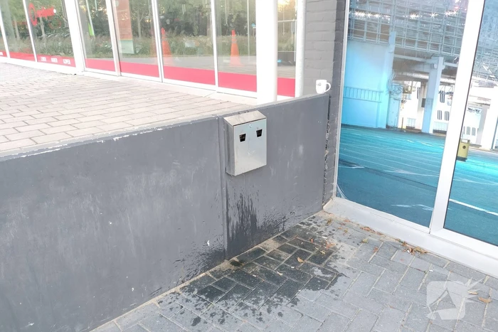 Smeulbrand in asbak snel geblust