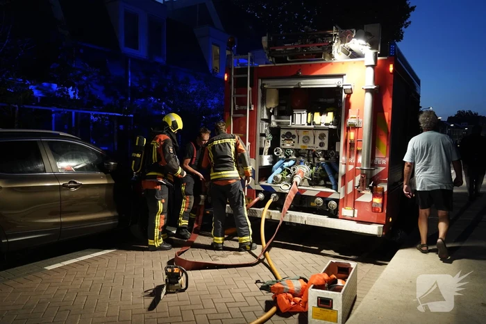 Schuur verwoest door uitslaande brand