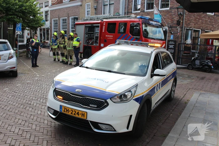 Eigenaar blust zelf brand in bestelbus