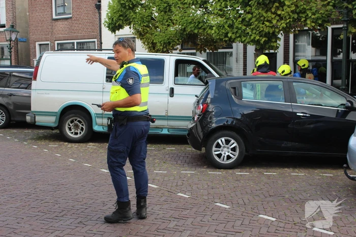 Eigenaar blust zelf brand in bestelbus