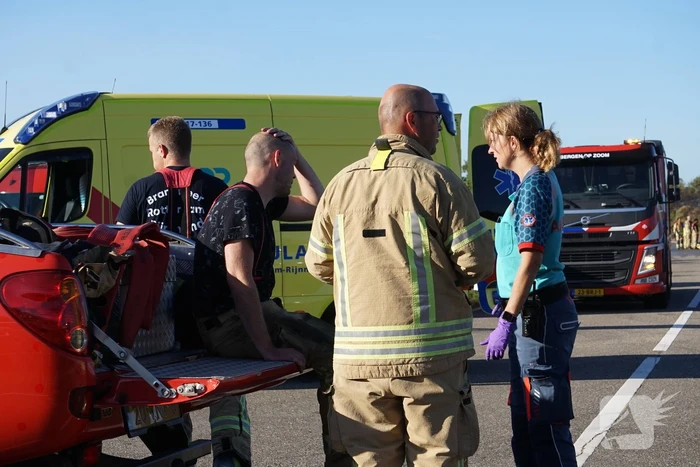 Brandweer massaal ingezet bij grote duinbrand