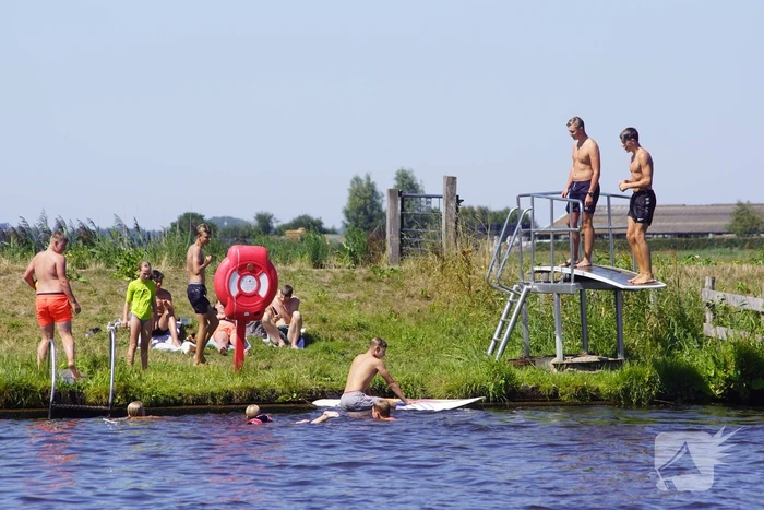 Illegale duikplank is terug van weggeweest