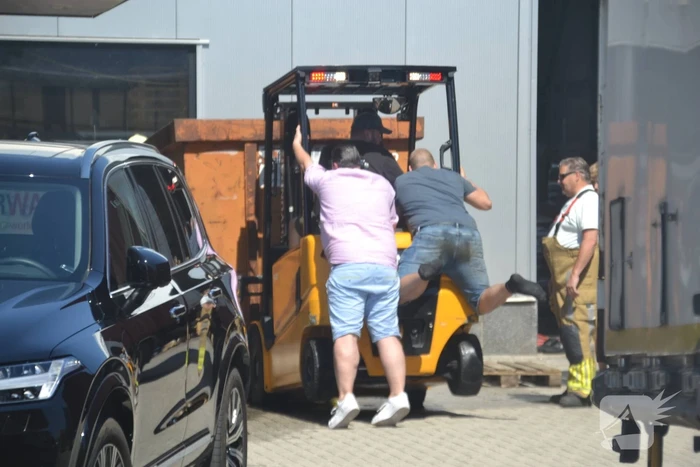 Brand in container op bedrijventerrein