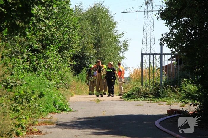 Leegstaande stal in brand
