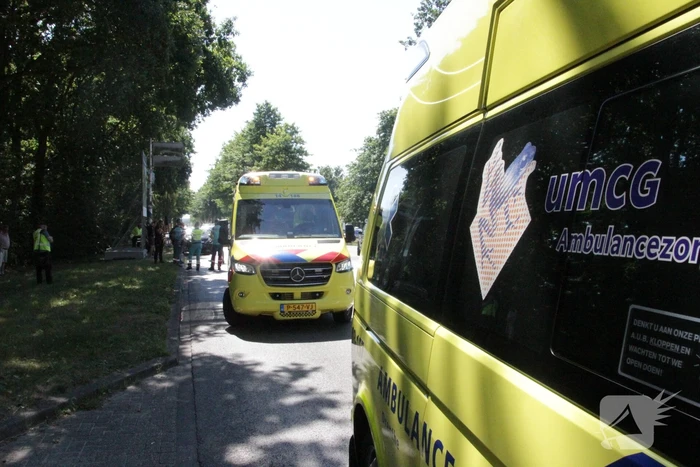 Twee auto's botsen bij afrit A27