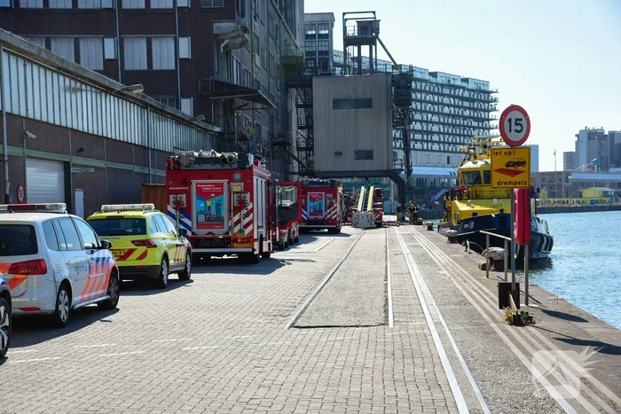 Grote brand in bedrijfspand