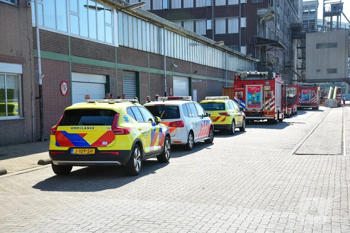 Grote brand in bedrijfspand