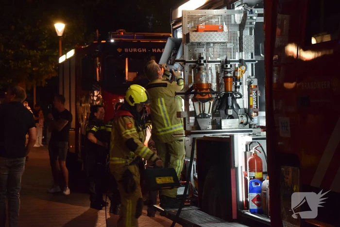 Cafe ontruimd vanwege brand in spouwmuur
