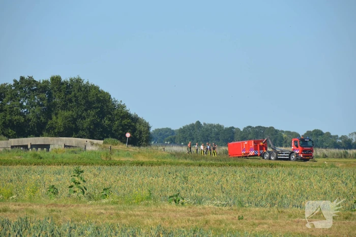 Grote brand in kuilbalen op boerderij