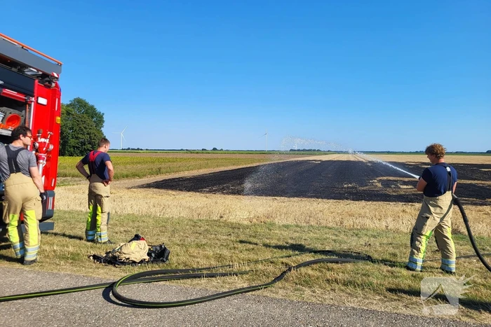 Brand verwoest groot deel akker