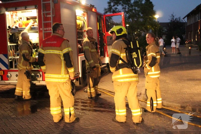 Bermbrand geblust door buurtbewoners
