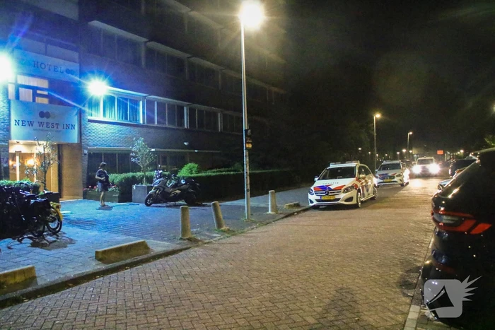 Politie doet onderzoek naar overval op hotel