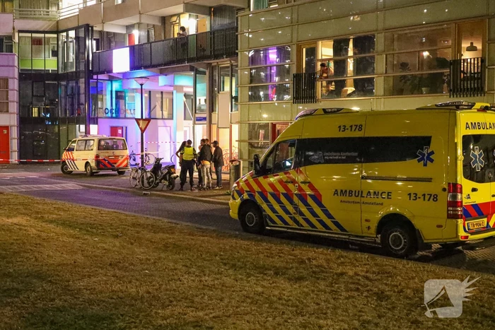 Woning in Bijlmer onder vuur genomen na vechtpartij