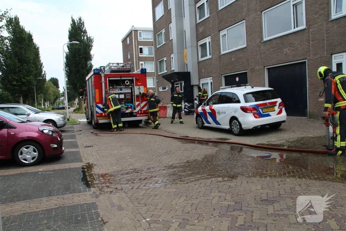 In brand staande kunststof barrier snel geblust
