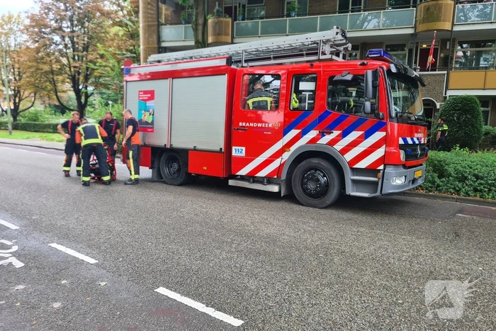 Brand in keuken van flatwoning