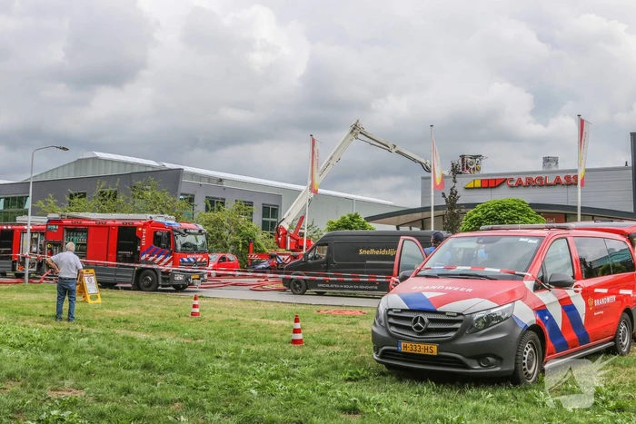 Zeer grote brand in bedrijfsverzamelgebouw