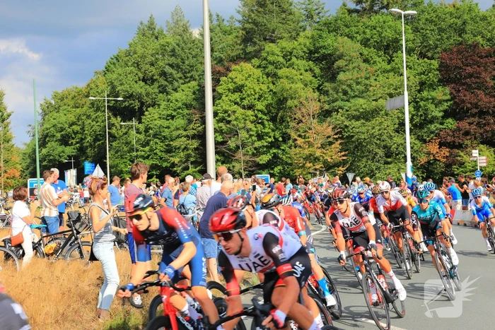 Topwielrenners Spaanse La Vuelta Holanda razen door de regio