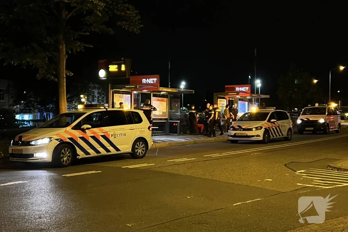 Persoon aangehouden naar mogelijk steekpartij