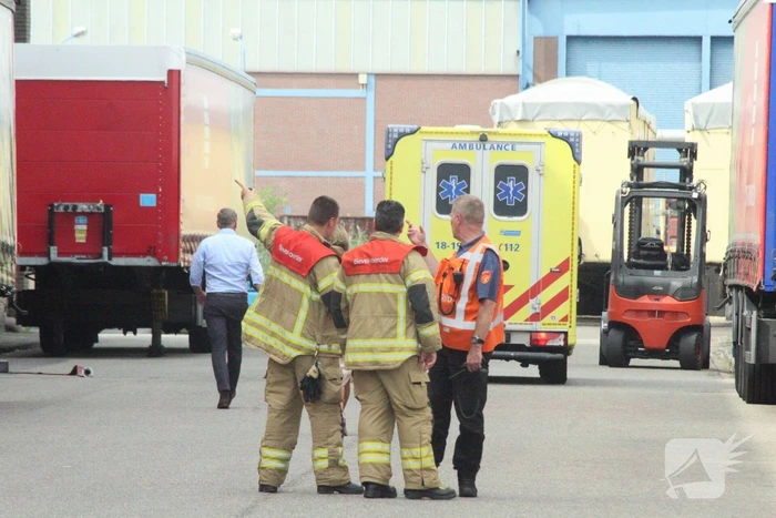 Brand in loods op bedrijventerrein De Groote Lindt