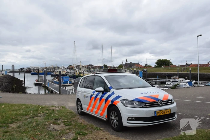 Boot doorgevaren na botsing