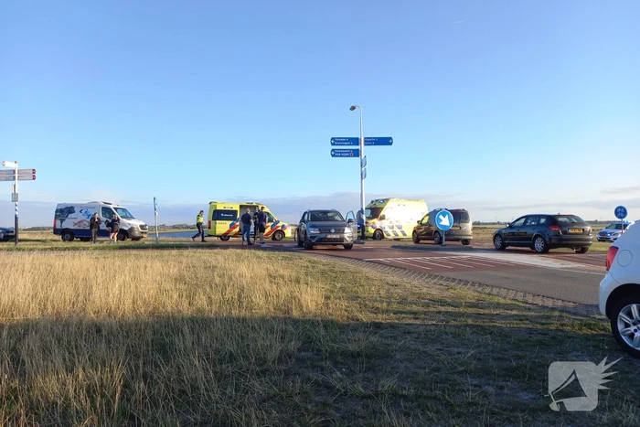 Persoon zwaargewond bij verkeersongeval