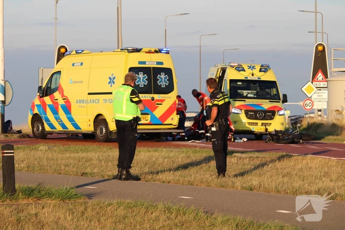 Persoon zwaargewond bij verkeersongeval