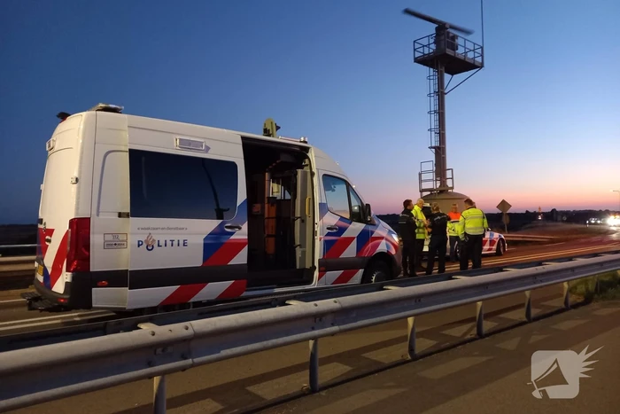 Persoon zwaargewond bij verkeersongeval