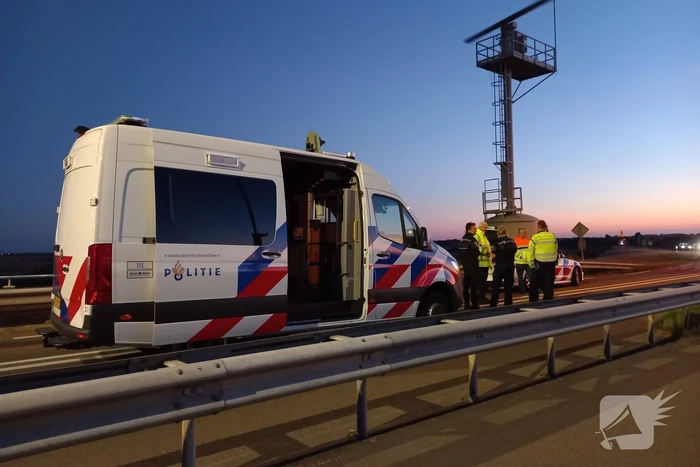 Persoon zwaargewond bij verkeersongeval