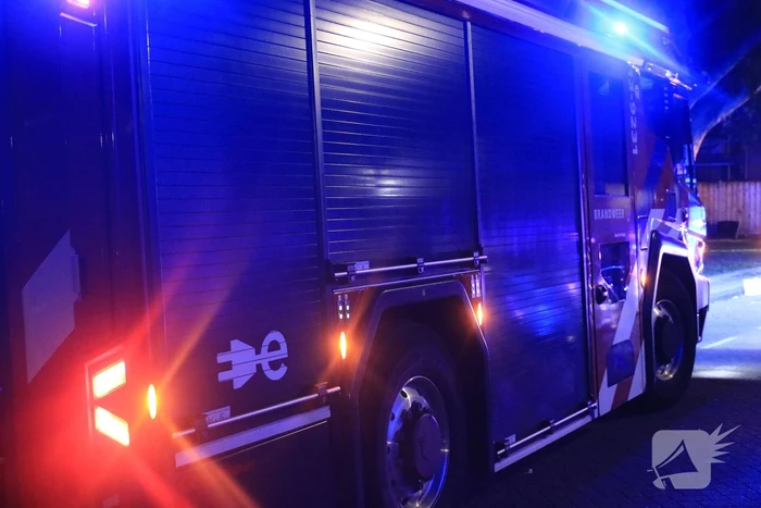 Brandweer voorkomt erger bij felle woningbrand