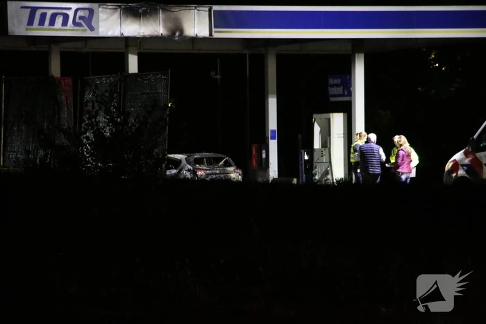 Dode bij brand in tankstation na ongeval