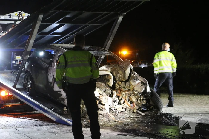 Dode bij brand in tankstation na ongeval