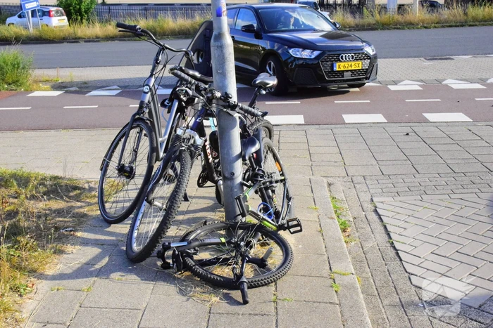 Kind gewond bij aanrijding met auto