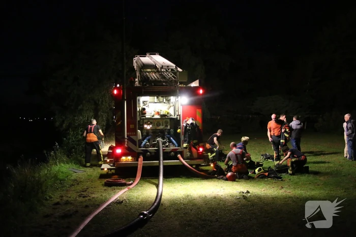 Recreatiewoning gaat in vlammen op