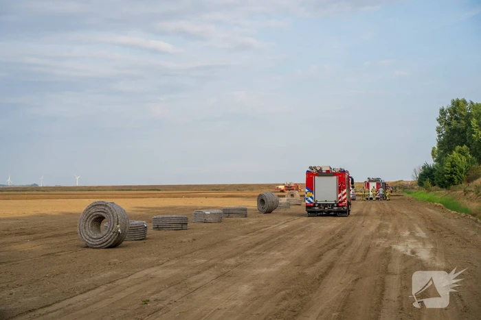 Drainagemachine trekt hoofdgasleiding stuk
