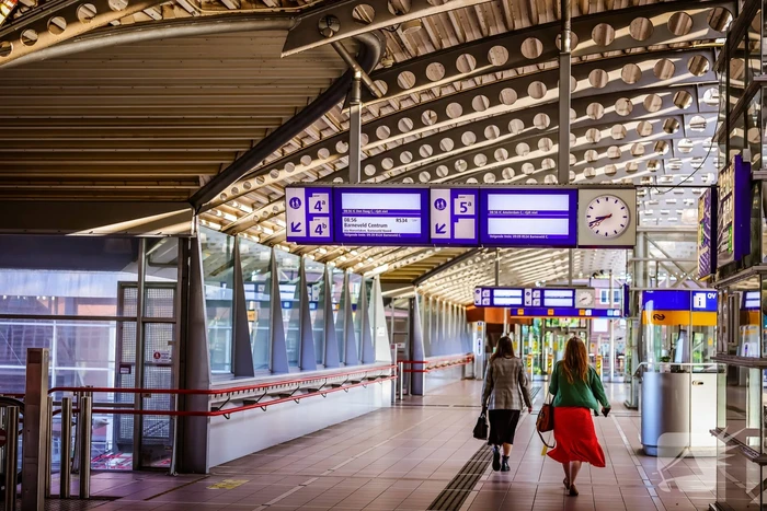 NS-station praktisch uitgestorven, treinverkeer ligt plat op vierde stakingsdag