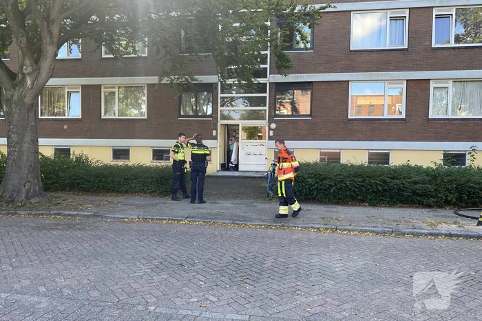 Deur geforceerd voor pannetje op het vuur