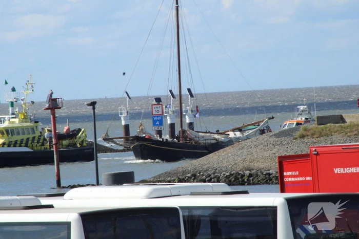 Minderjarig meisje overleden op schip door afgebroken giek